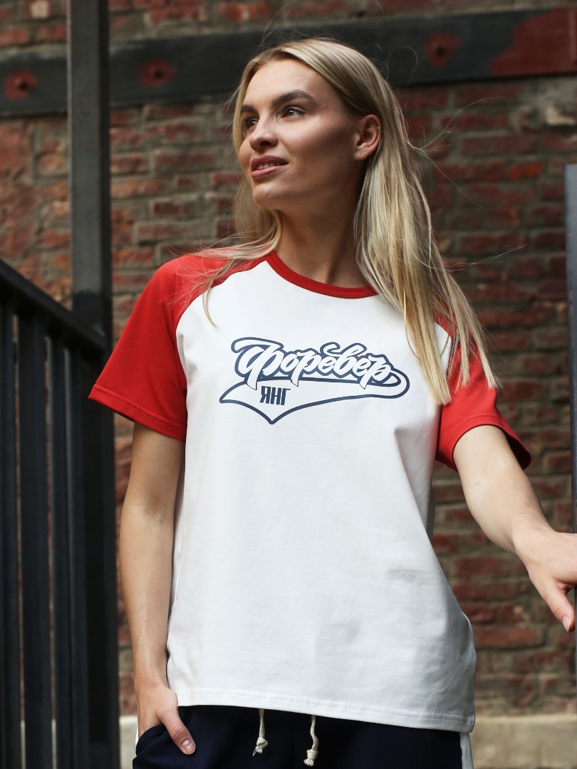 Футболка Форевер с красным